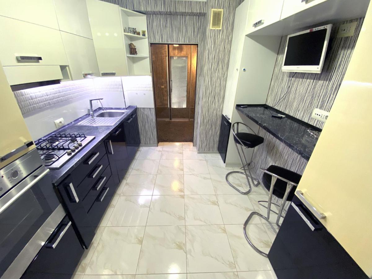 Bright Luxury Apartment Near Center Kisinyov Kültér fotó