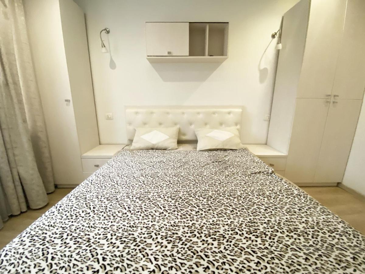 Bright Luxury Apartment Near Center Kisinyov Kültér fotó